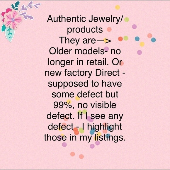 TORY BURCH•Vintage Triple Layered Necklace Goldtone - Picture 2 of 7